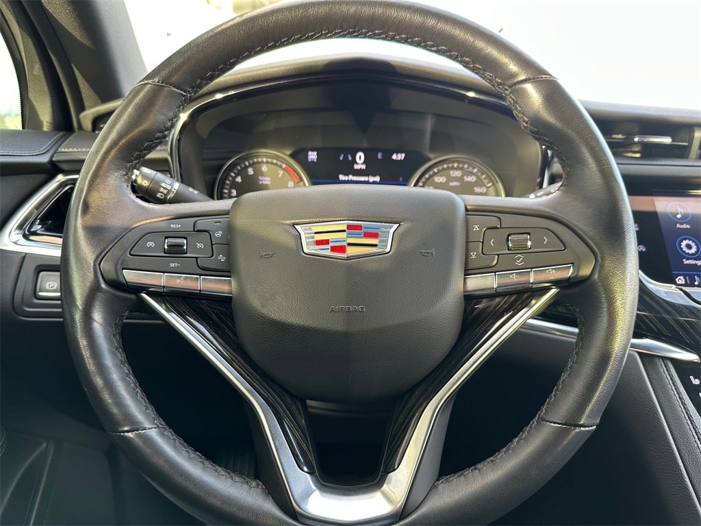 2022 Cadillac XT6 Premium Luxury