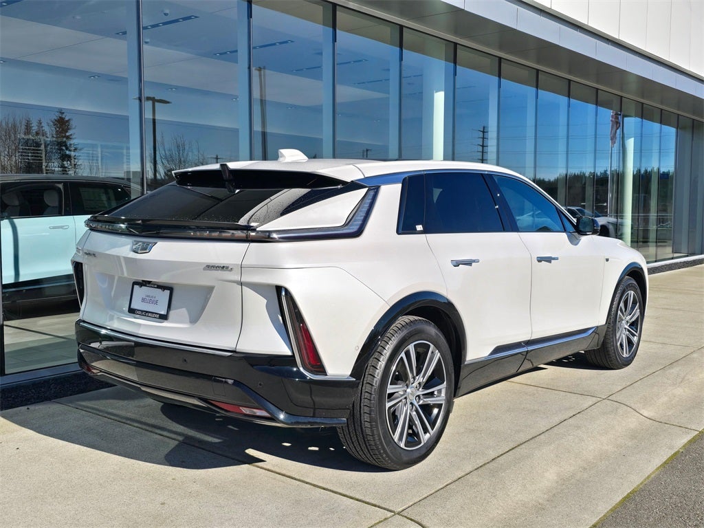 2024 Cadillac LYRIQ Luxury