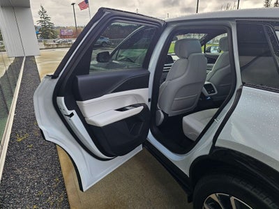 2026 Cadillac LYRIQ Sport