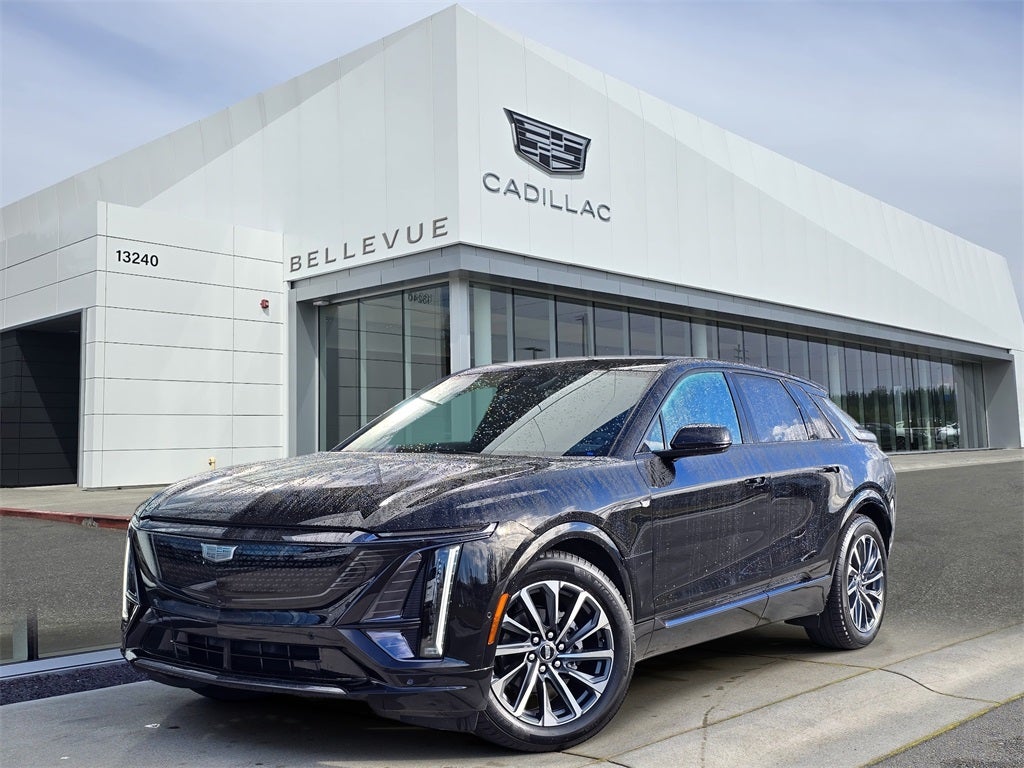 2025 Cadillac LYRIQ Sport