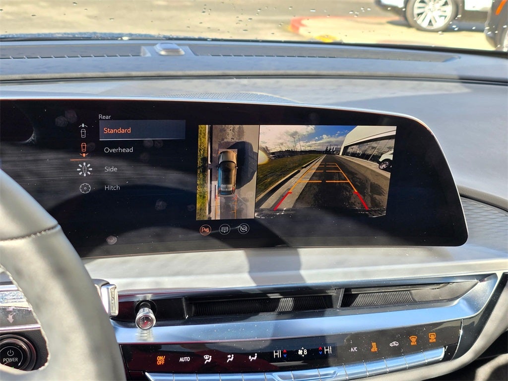 2025 Cadillac LYRIQ Sport