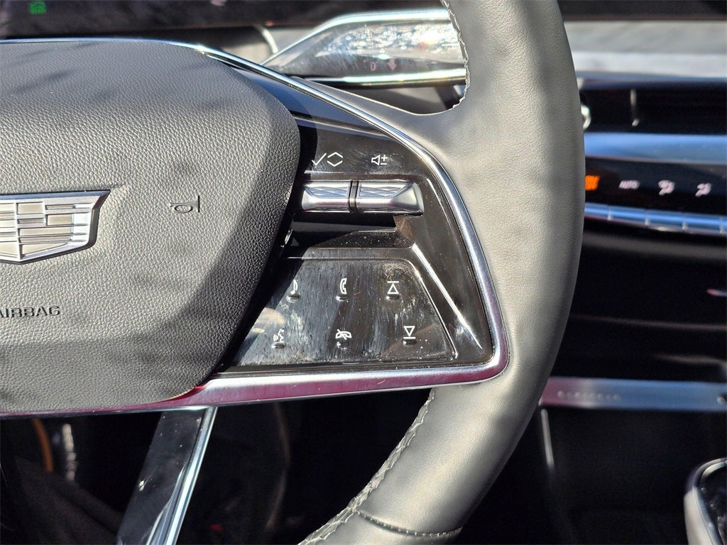 2025 Cadillac LYRIQ Sport