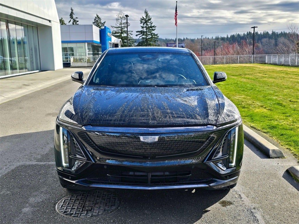 2025 Cadillac LYRIQ Sport
