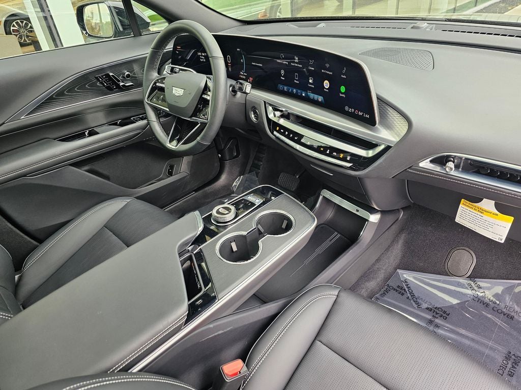 2025 Cadillac LYRIQ Sport