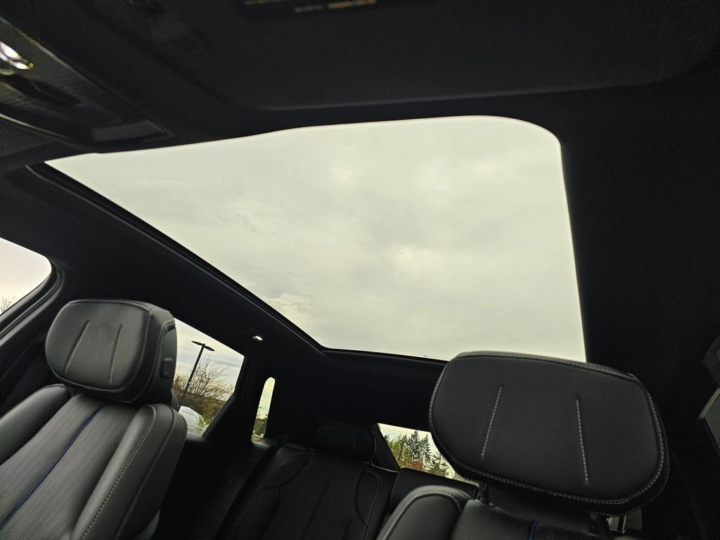 2025 Cadillac LYRIQ Sport