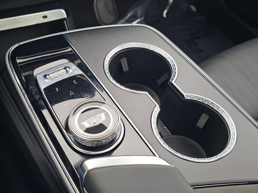 2025 Cadillac LYRIQ Sport