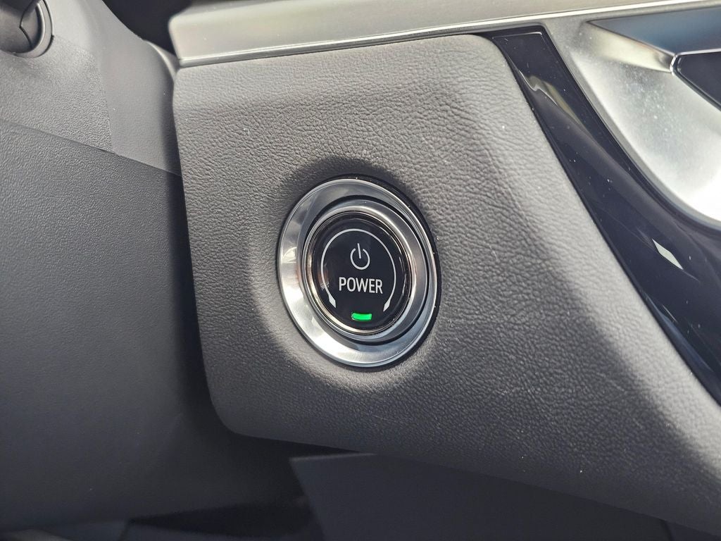 2025 Cadillac LYRIQ Sport