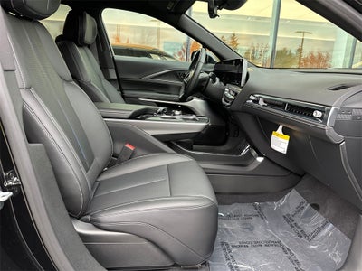 2025 Cadillac LYRIQ Sport