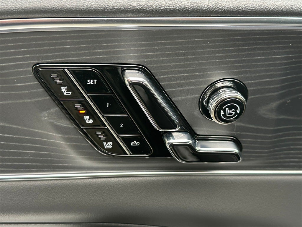 2025 Cadillac LYRIQ Sport