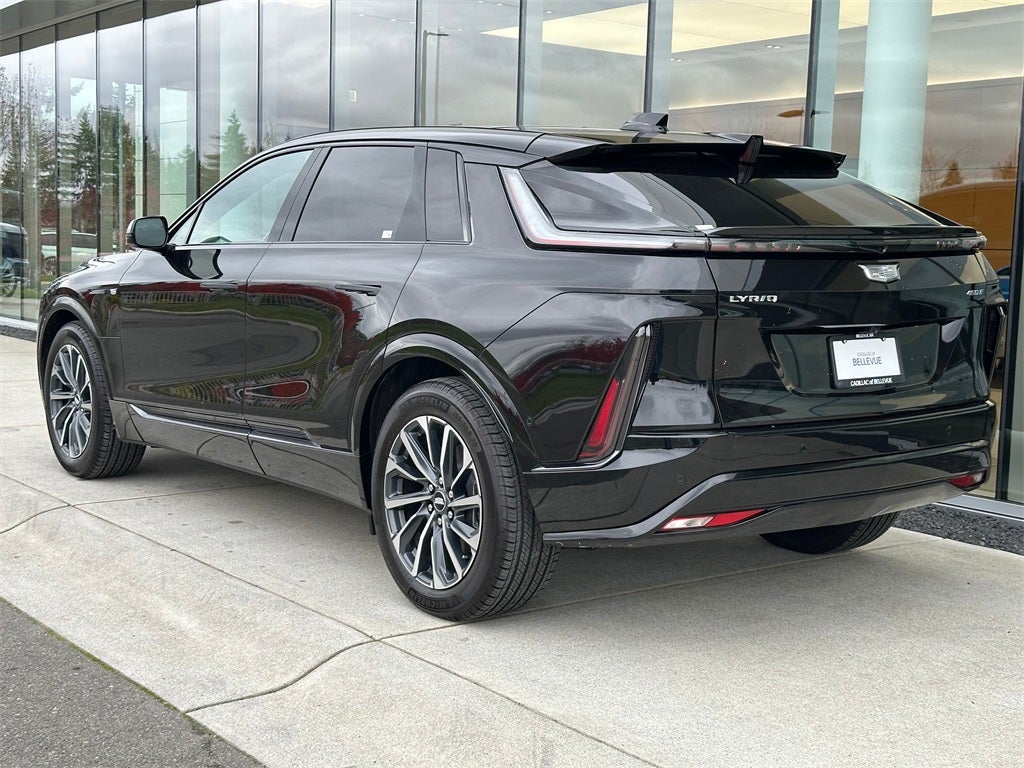 2025 Cadillac LYRIQ Sport