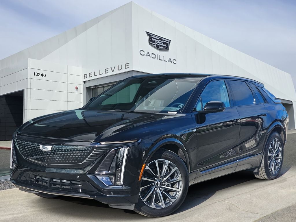 2025 Cadillac LYRIQ Sport