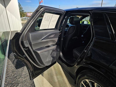 2025 Cadillac LYRIQ Sport