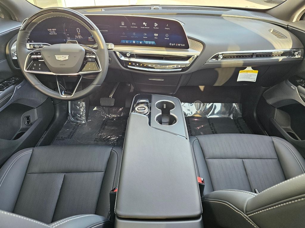 2025 Cadillac LYRIQ Sport