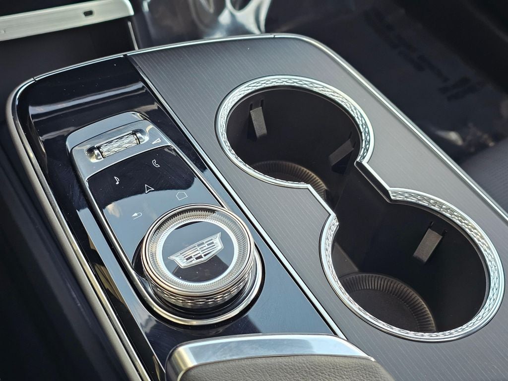 2025 Cadillac LYRIQ Sport