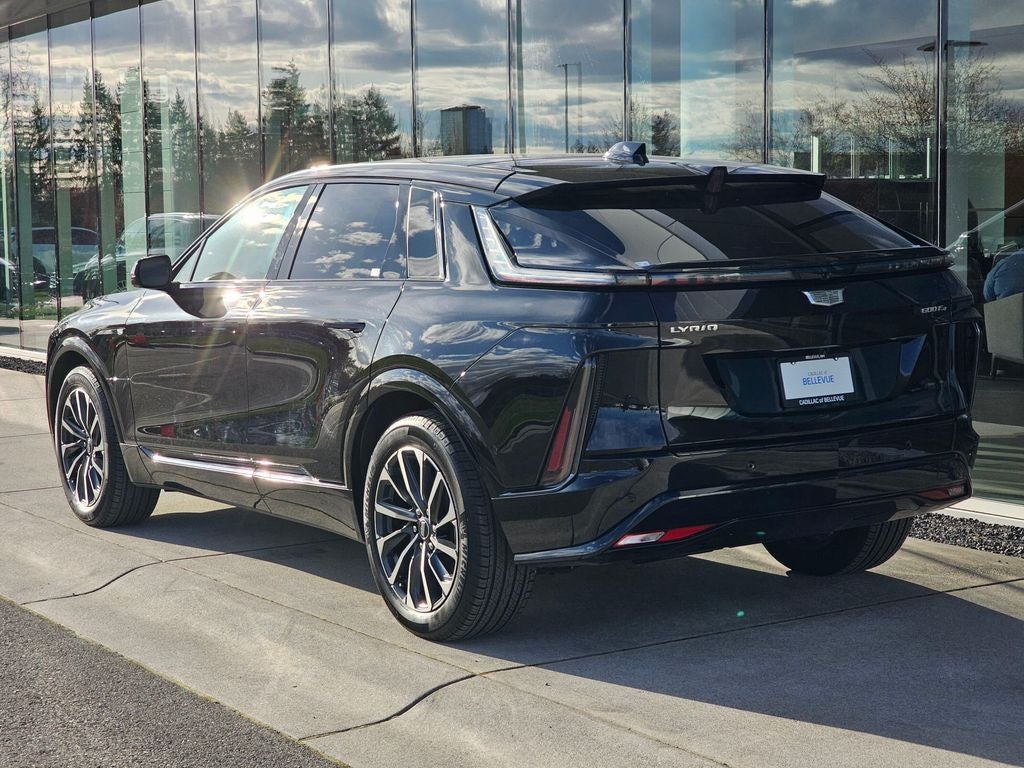 2025 Cadillac LYRIQ Sport