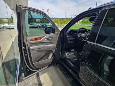 2023 Cadillac Escalade Premium Luxury