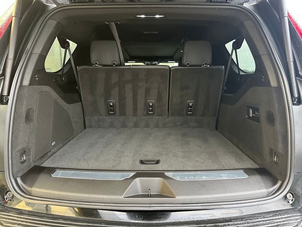 2023 Cadillac Escalade ESV Premium