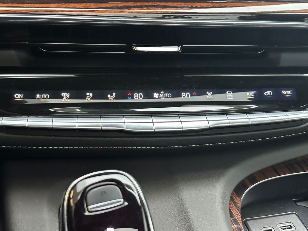 2023 Cadillac Escalade ESV Premium