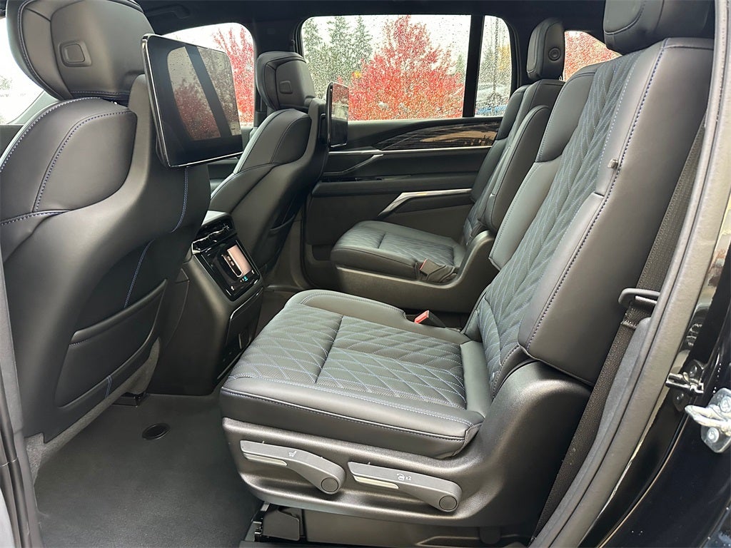 2025 Cadillac ESCALADE IQ Luxury 1