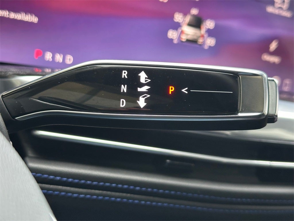 2025 Cadillac ESCALADE IQ Luxury 1