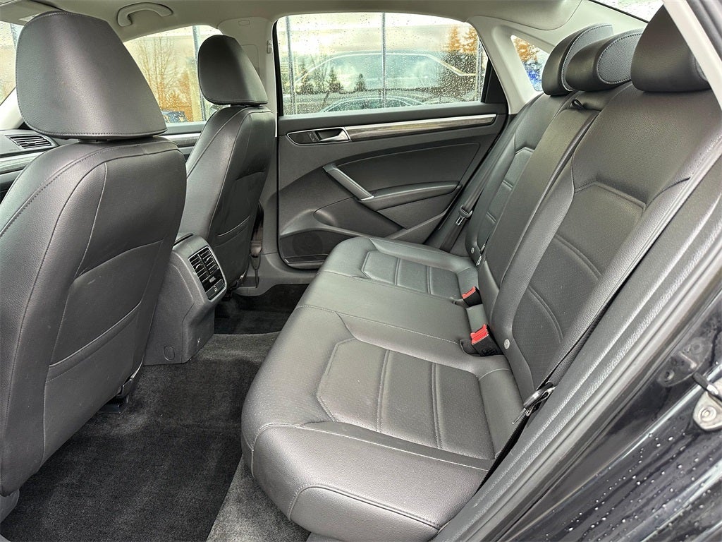 2017 Volkswagen Passat 1.8T SE