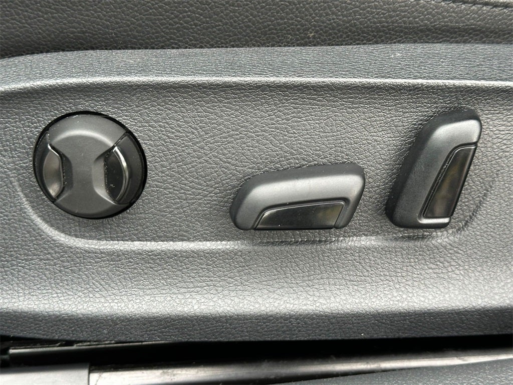 2017 Volkswagen Passat 1.8T SE