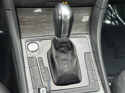 2017 Volkswagen Passat 1.8T SE