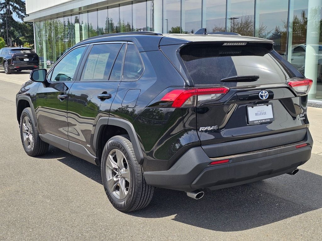 2024 Toyota RAV4 Hybrid XLE