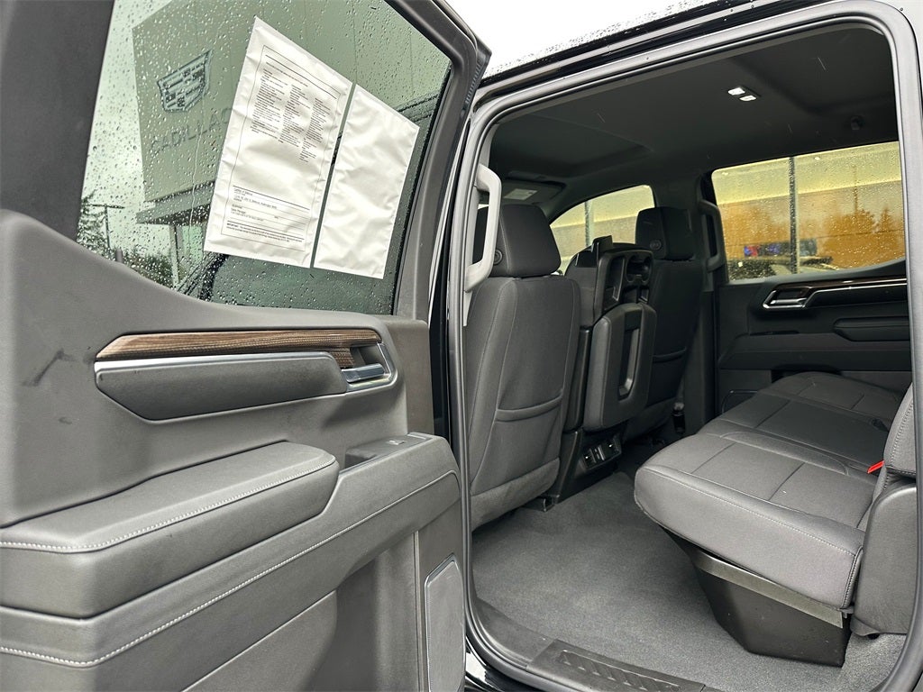 2024 Chevrolet Silverado 1500 LT LT1