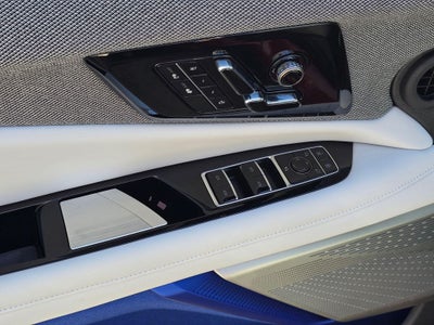 2025 Cadillac OPTIQ Luxury