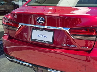 2022 Lexus LS 500h Base