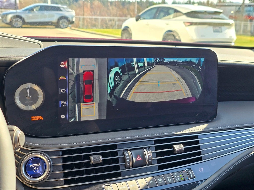 2022 Lexus LS 500h Base