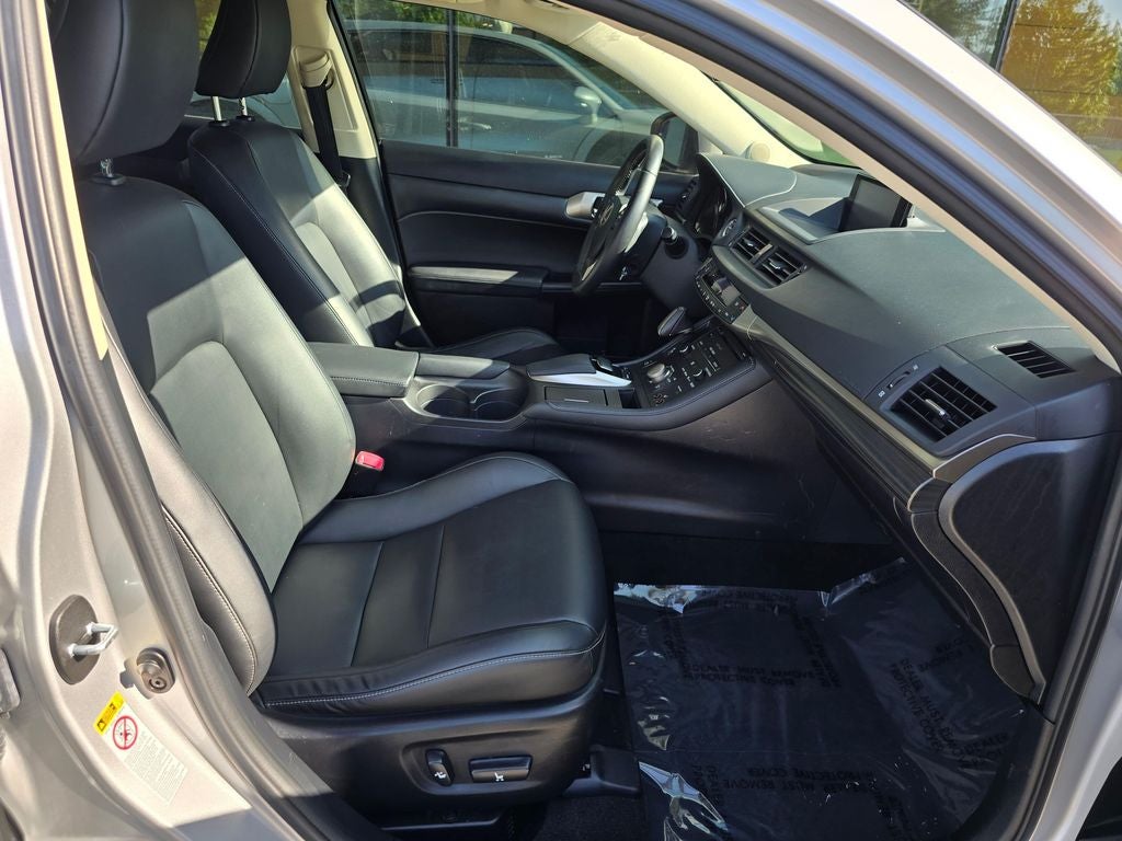 2014 Lexus CT 200h